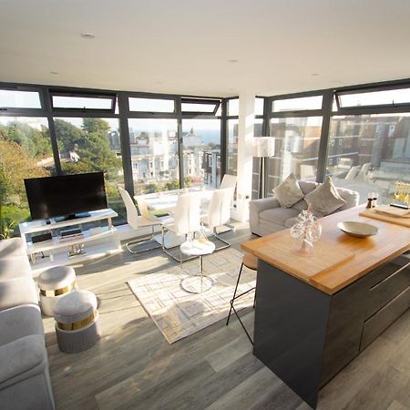 * Panoramic Penthouse With Sea & City Views 伯恩茅斯 外观 照片