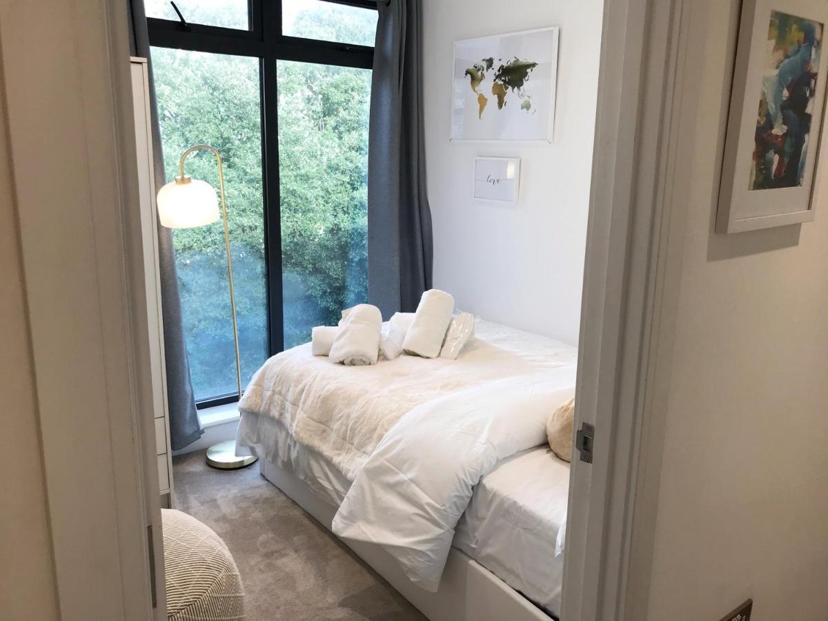 * Panoramic Penthouse With Sea & City Views 伯恩茅斯 外观 照片