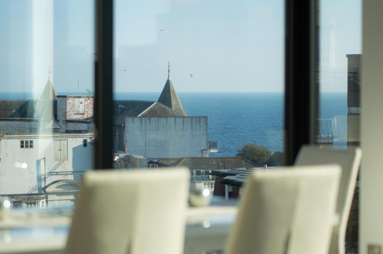 * Panoramic Penthouse With Sea & City Views 伯恩茅斯 外观 照片